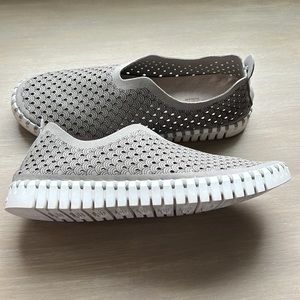 Ilse Jacobsen Tulip Perforated Slip-On Sneaker (Grey)
